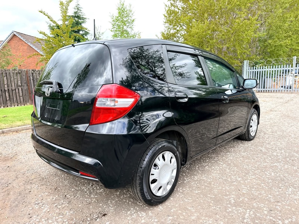 Honda Fit Jazz Fresh Import G Smart Esition 1.3 Black #6