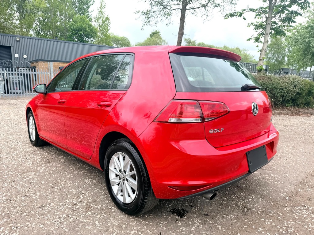 Volkswagen Golf 1.2 Tsi Bluemotion Tech Estate Petro Red #4