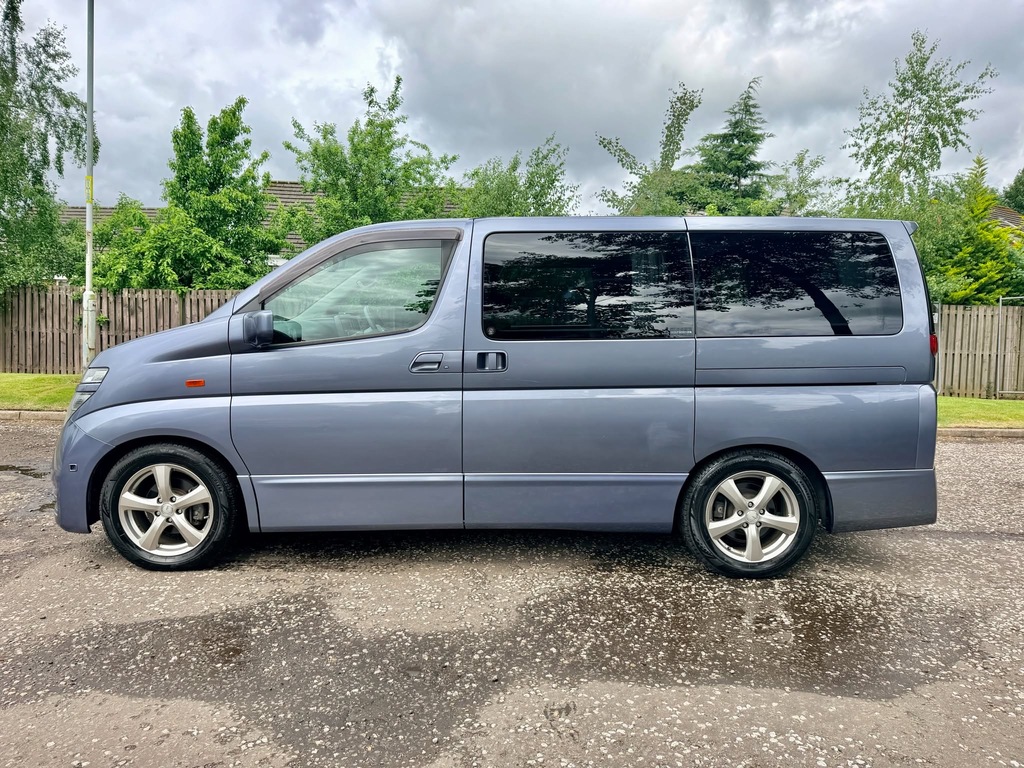 Nissan Elgrand 2003 8 Grey #8