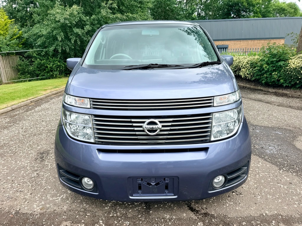Nissan Elgrand Highway Star Fresh Import 4Wd 8 Seats Mpv Cru Blue #2