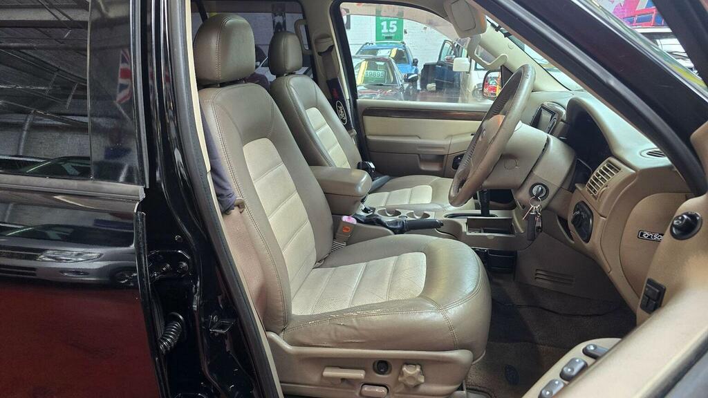 Ford Explorer Suv 4.6 V8 Eddie Bauer Edi 7 Seats 200303 PM03EGJ Black #3