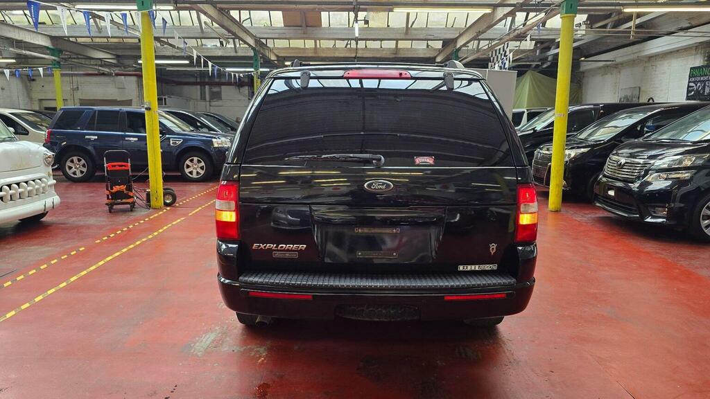 Ford Explorer 4.0 The North Face Limited Edition White #32