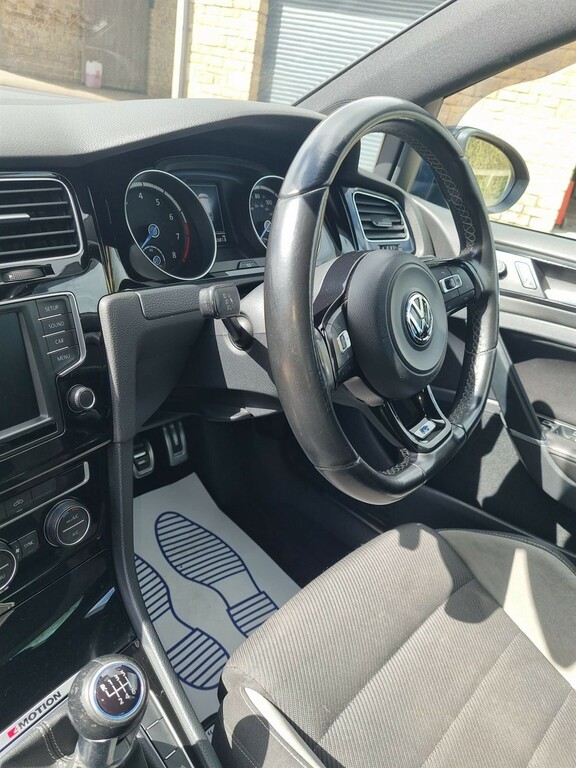 Volkswagen Golf 2.0 Tsi Bluemotion Tech R Hatchback Man CV66GXL Blue #6