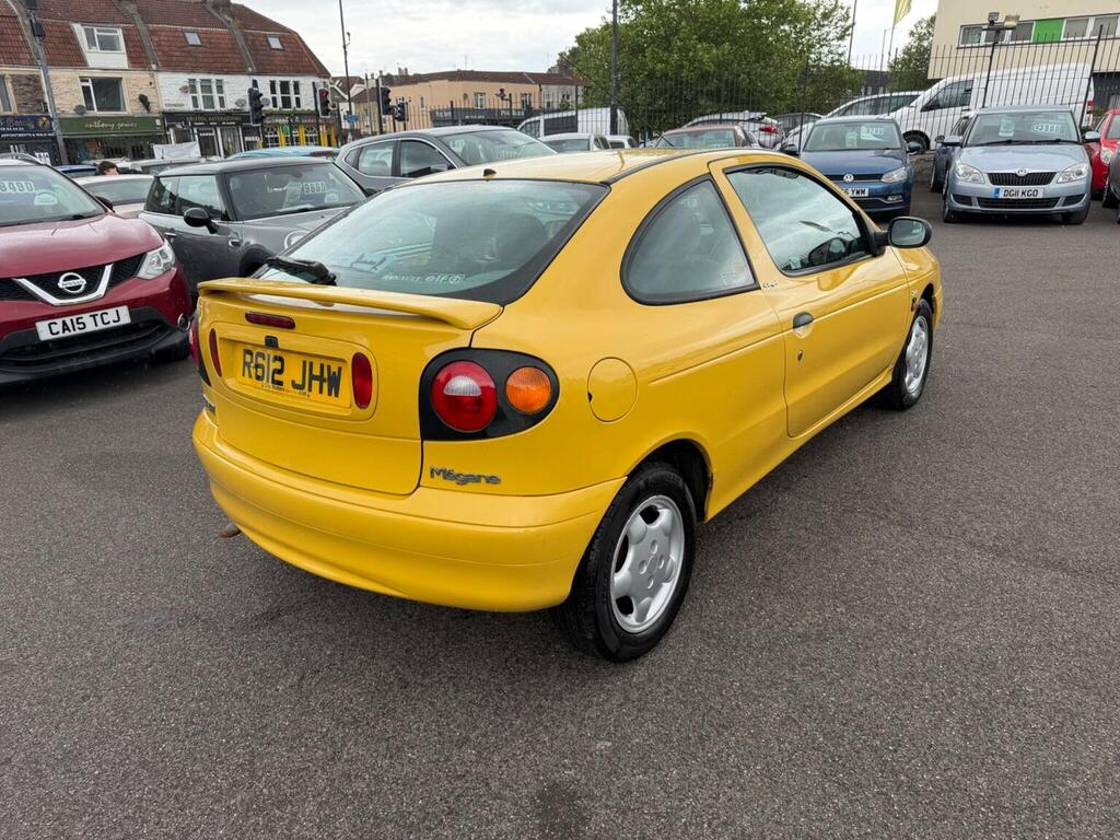 Renault Megane Coupe 1.6E Sport Sunroof 1998R Yellow #2