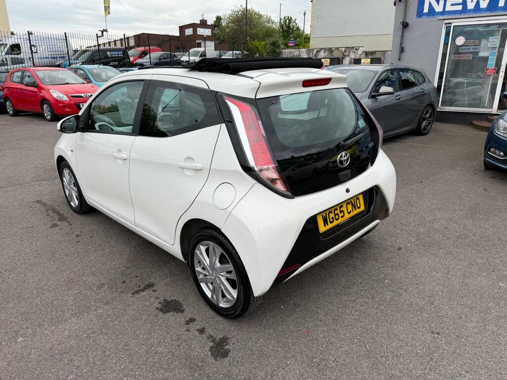 Toyota Aygo Hatchback 1.0 Vvt-i X-pression X-wave X-shift Euro WG65CNO White #5