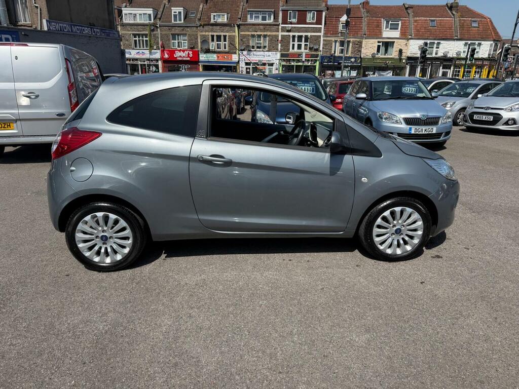 Ford KA Hatchback 1.2 Zetec Euro 5 Ss 201515 Silver #2