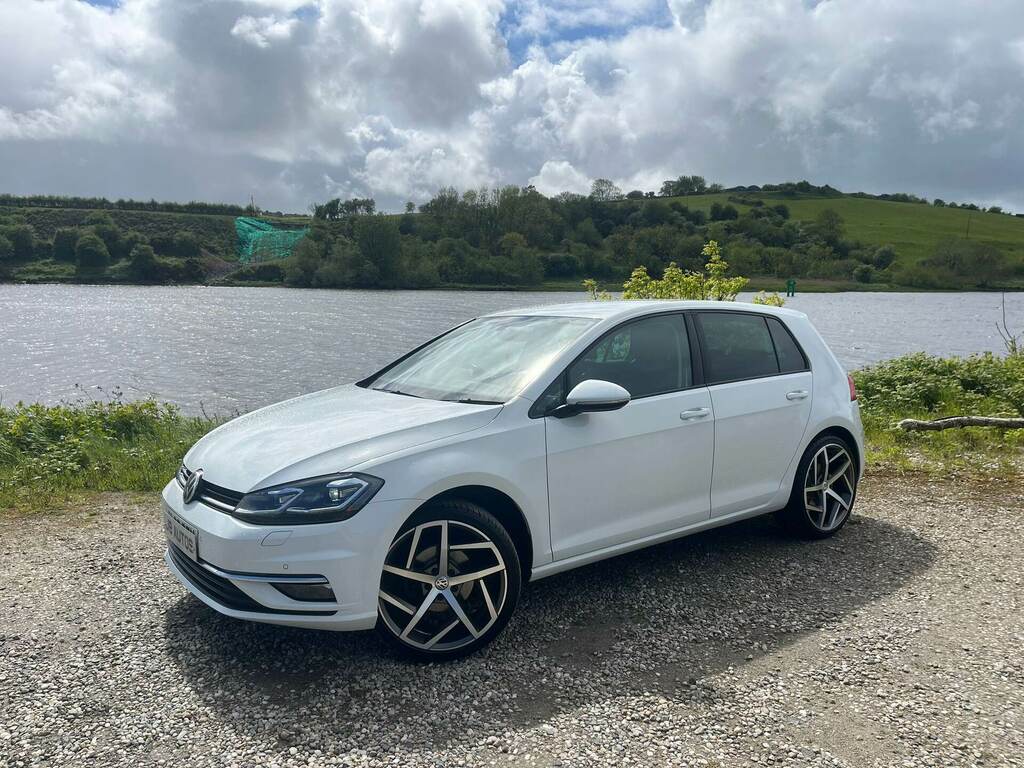 Volkswagen Golf 1.0 Tsi 115 Match Edition GL69RZM White #4