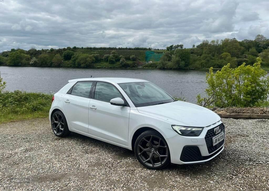 Audi A1 30 Tfsi Sport White
