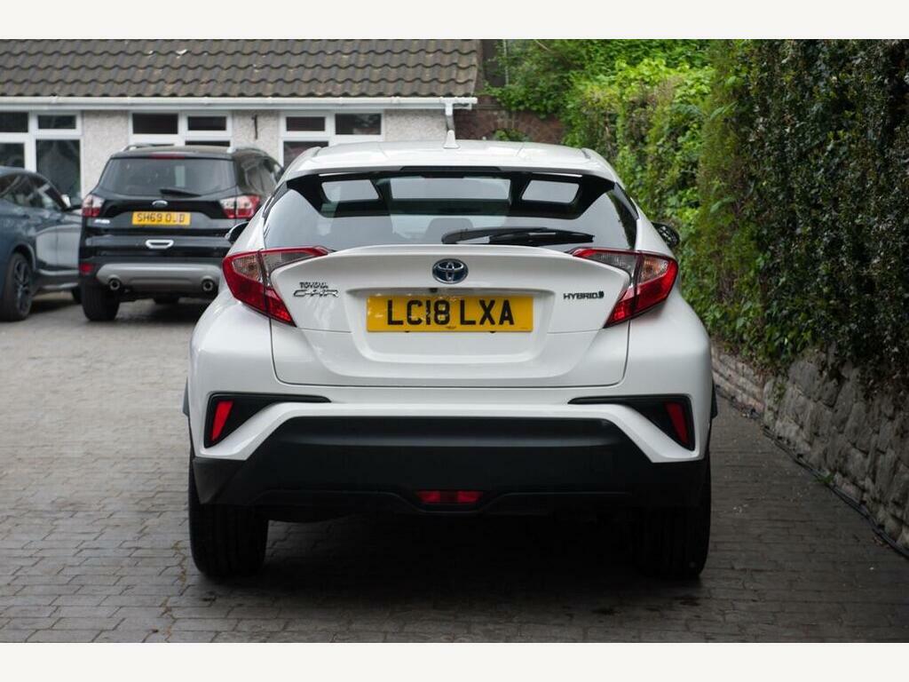 Toyota C-Hr 1.8 Vvt-h Excel Cvt Euro 6 S S LC18LXA White #5