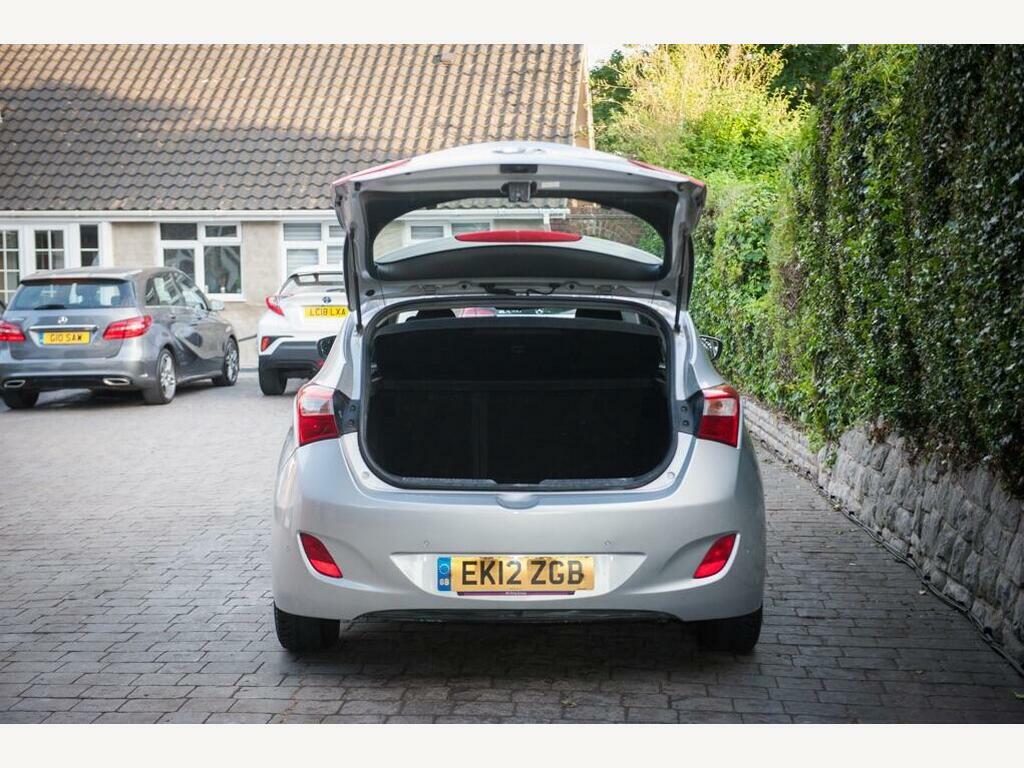 Hyundai I30 1.4 Active Euro 5 Silver #6