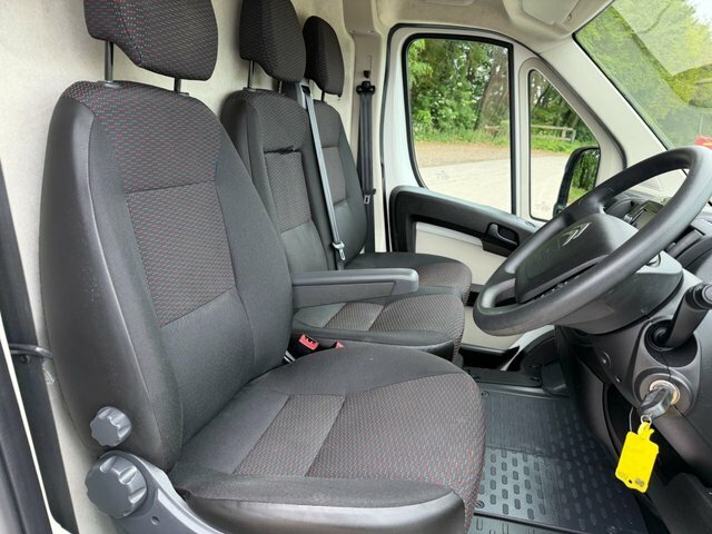 Citroen Relay 2019 2.2 Bluehdi 35 Enterprise Panel Van Diese White #2