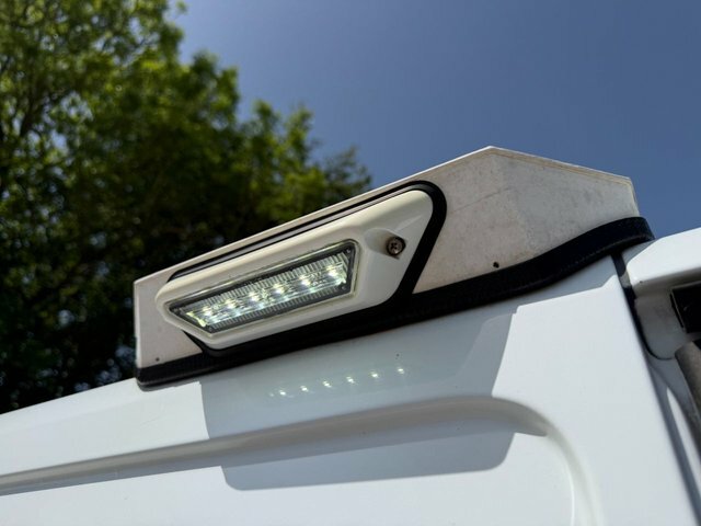 Ford Transit Custom 2020 2.0 320 Ecoblue Leader Panel Van M YP69TFF White #3