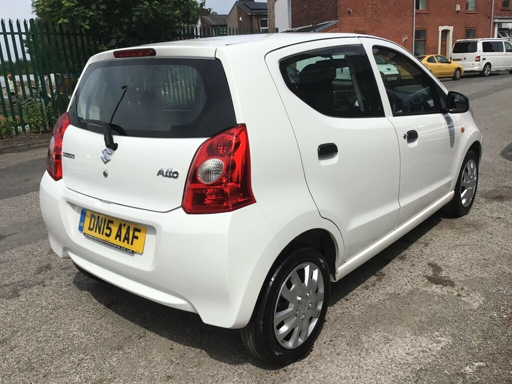 Suzuki Alto  White #4