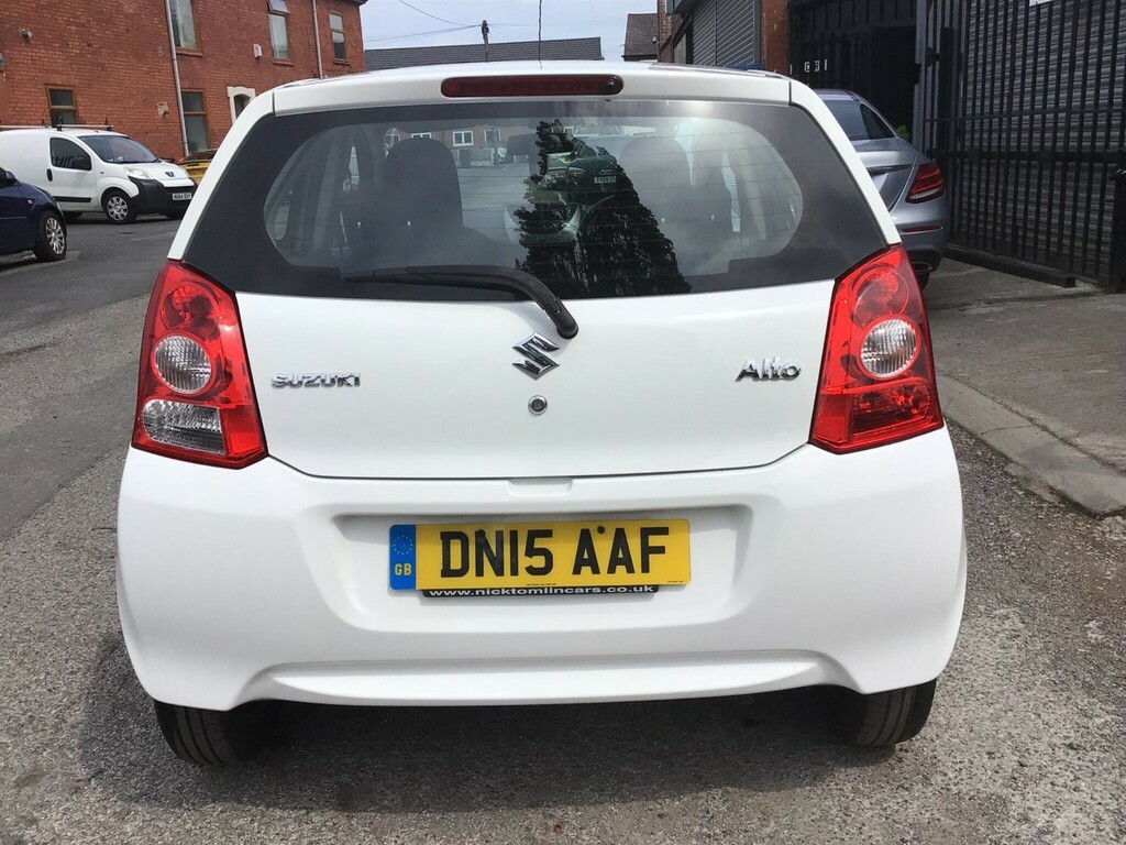 Suzuki Alto  White #10