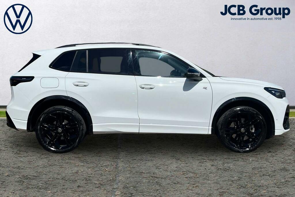 Volkswagen Tiguan 1.5 Tsi Ehybrid 19.7Kwh R-line Suv Plug GJ75ZCA White #4