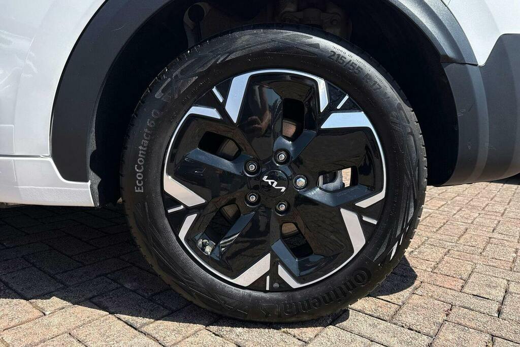 Kia e-Niro 64.8Kwh 2 Suv GD75KLU White #5