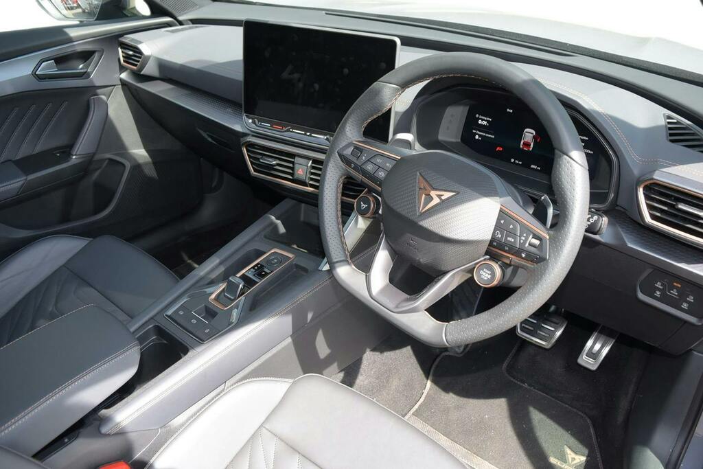 Cupra Formentor 1.5 Ehybrid 25.8Kwh Vz2 Suv Plug In Hyb GY25YJF Grey #6