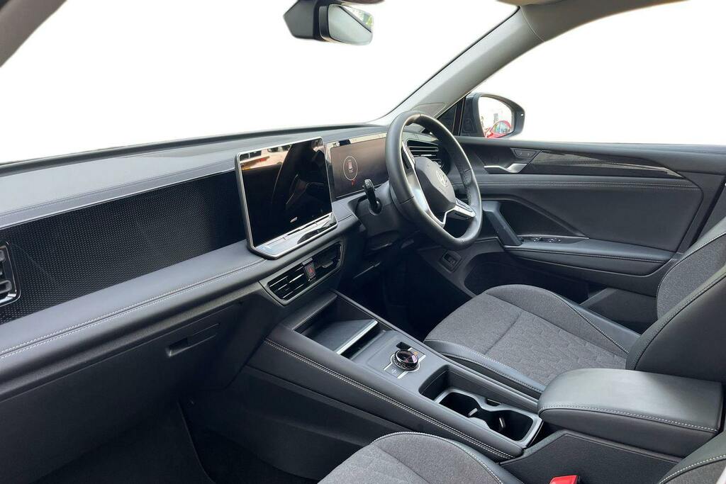 Volkswagen Tiguan 1.5 Etsi Mhev Match Suv Hybrid Dsg VX24PVT Black #2