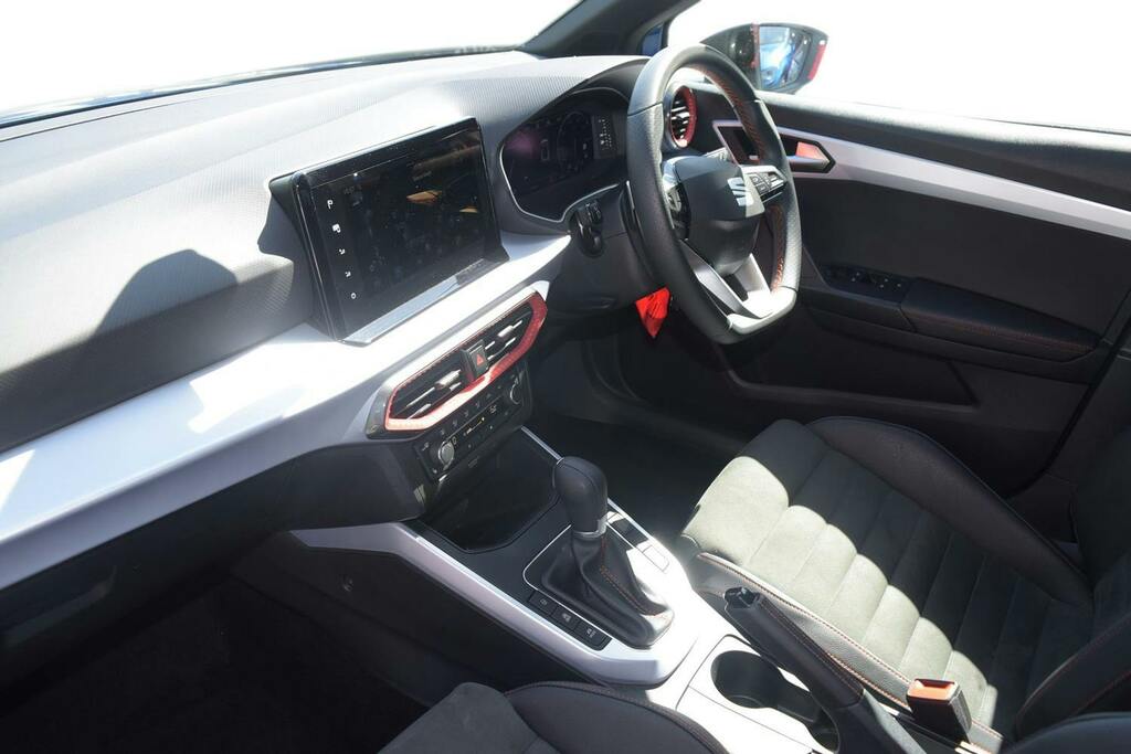 Seat Arona 1.5 Tsi Fr Sport Suv Dsg Blue #2
