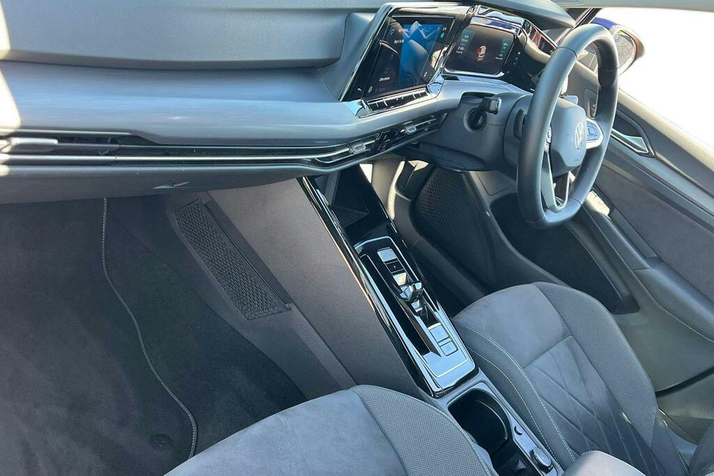 Volkswagen Golf 1.5 Etsi Mhev Style Hatchback Hybrid Ds Blue #2