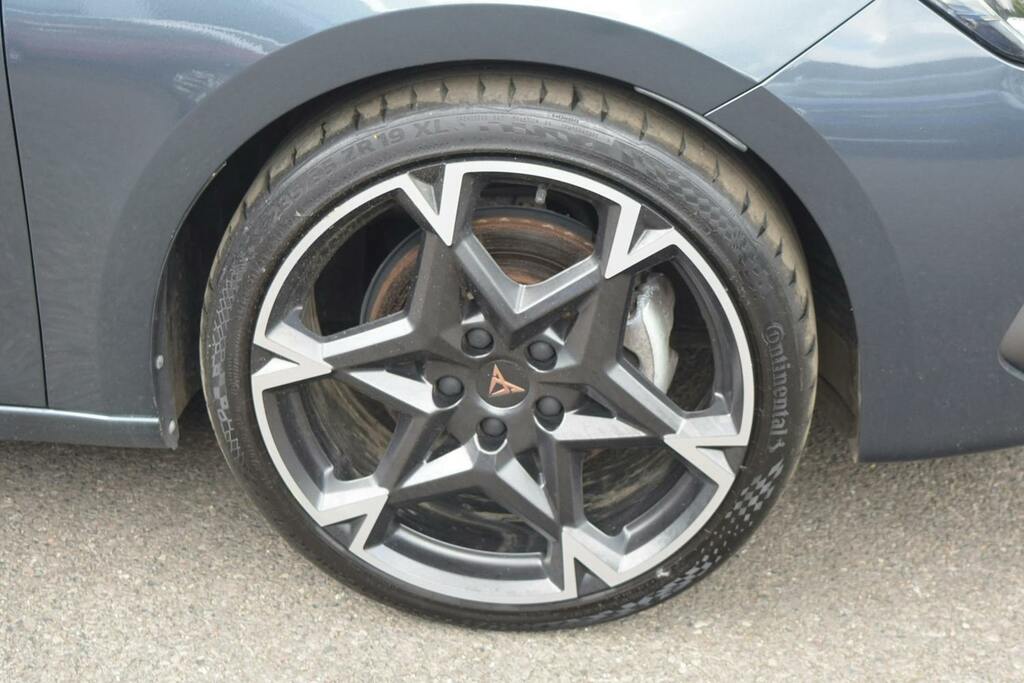Cupra Leon 1.5 Tsi V2 Hatchback KW25LFV Grey #5
