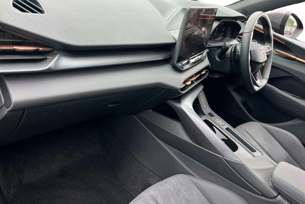 Cupra Terramar 1.5 Etsi V2 Suv Hybrid Dsg KO25YFA Black #2