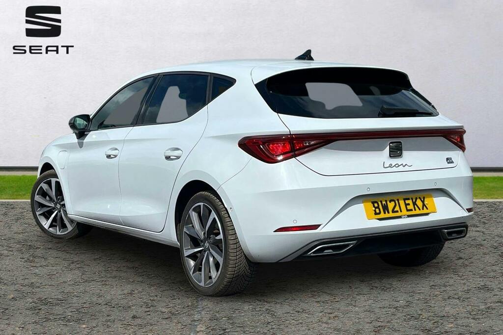 Seat Leon 1.4 Ehybrid 12.8Kwh Fr Sport Hatchback BW21EKX White #3
