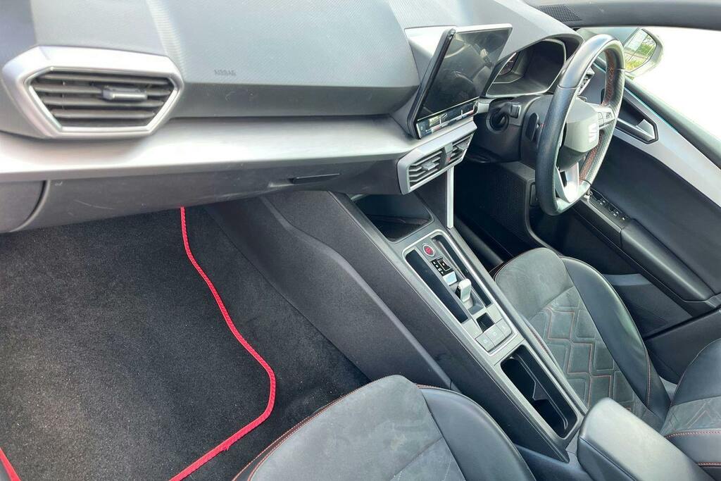 Seat Leon 1.4 Ehybrid 12.8Kwh Fr Sport Hatchback BW21EKX White #2