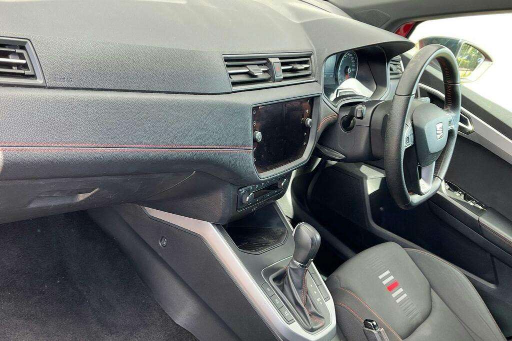 Seat Arona 1.0 Tsi Fr Suv Dsg KW21ZCO Red #2