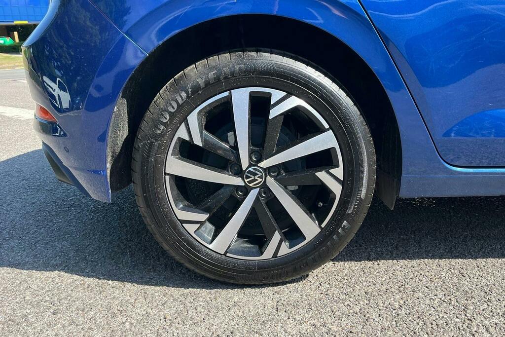 Volkswagen Polo 1.0 Tsi Match Hatchback Dsg GL25ENP Blue #4