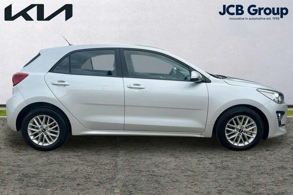 Kia RIO 1.0 T Gdi 2 Hatchback Dct Silver #4
