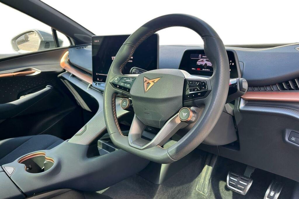 Cupra Tavascan 77Kwh Vz1 Suv Coupe 4Drive KY75EXA White #6