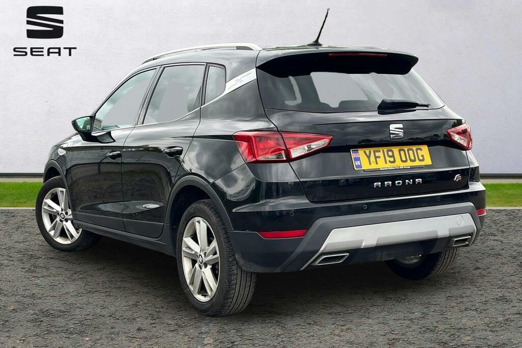 Seat Arona 1.0 Tsi Fr Suv Dsg YF19OOG Black #3