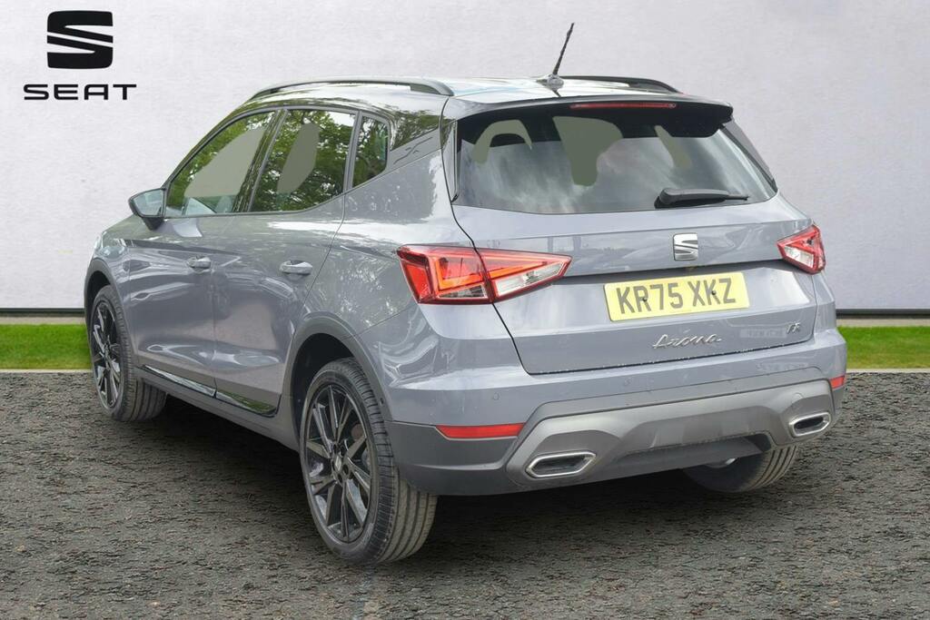Seat Arona 1.0 Tsi Fr Black Edition Suv Dsg KR75XKZ Grey #3