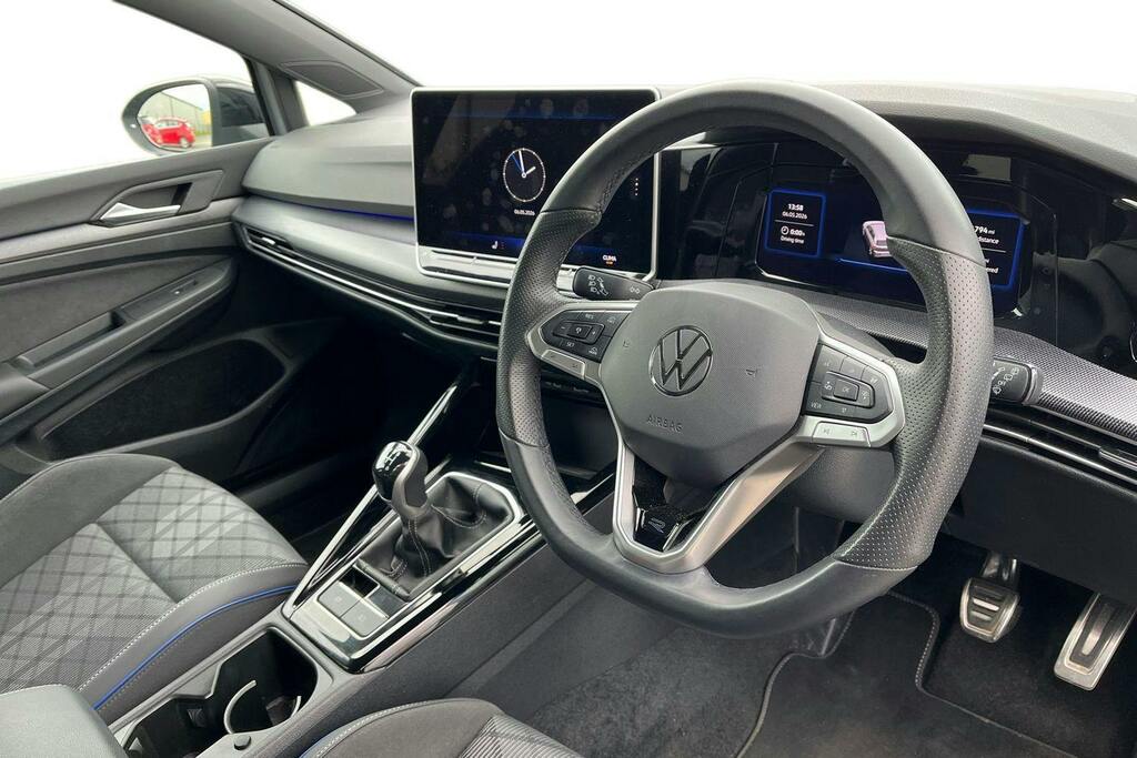 Volkswagen Golf 1.5 Tsi Black Edition Hatchback GJ74FLV Grey #6