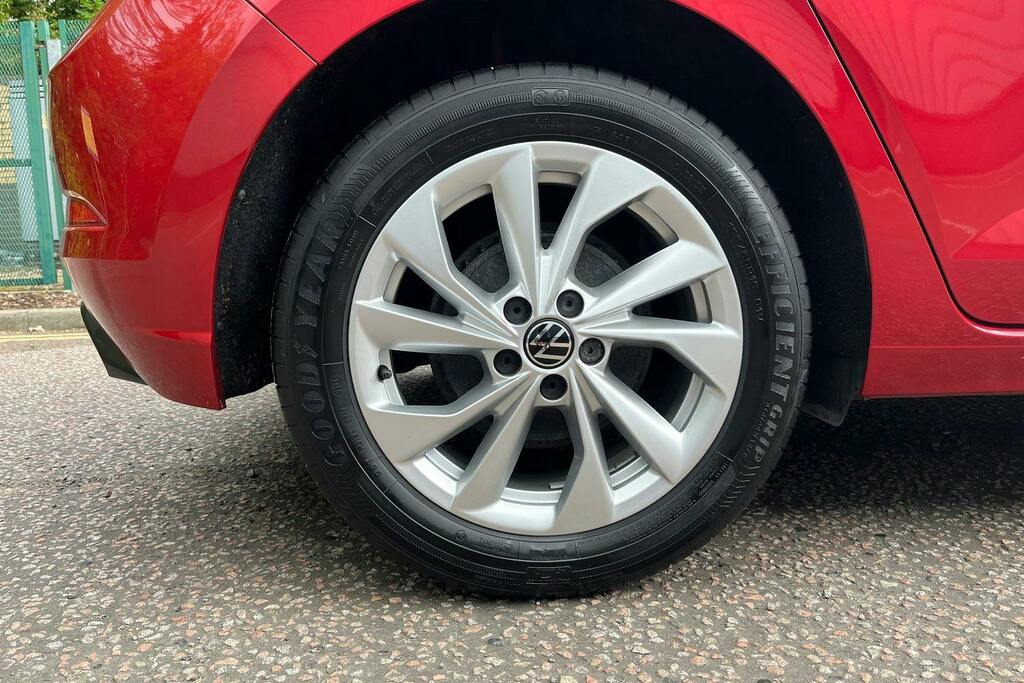 Volkswagen Polo 1.0 Tsi Style Hatchback GL73DYJ Red #5