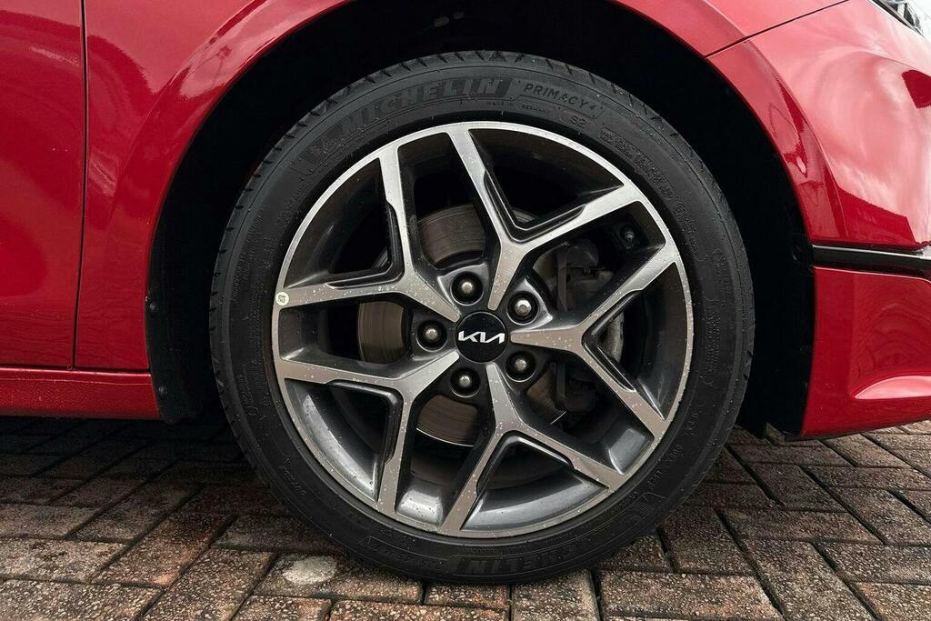 Kia Ceed 1.5 T Gdi 3 Hatchback Dct GJ23VUC Red #5