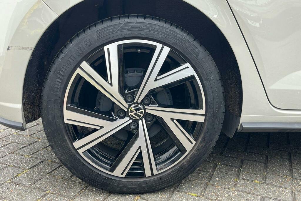 Volkswagen Polo 1.0 Tsi R-line Hatchback GL24BPK Grey #5