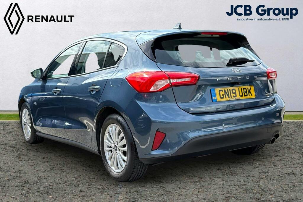 Ford Focus 1.5T Ecoboost Titanium Hatchback GN19UBK Blue #3