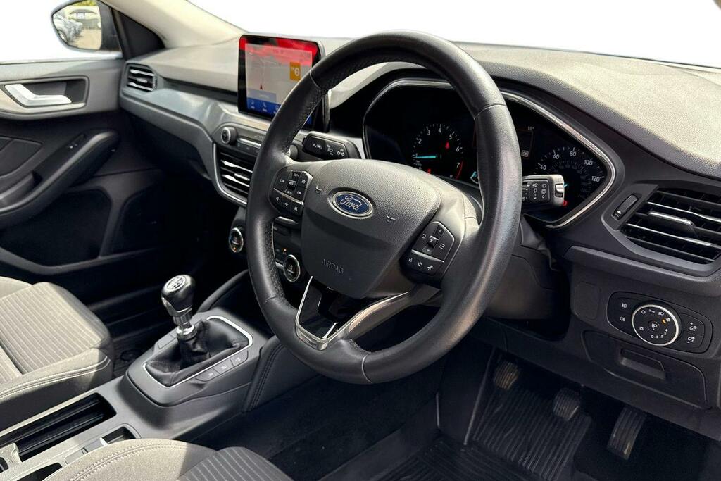 Ford Focus 1.5T Ecoboost Titanium Hatchback GN19UBK Blue #6