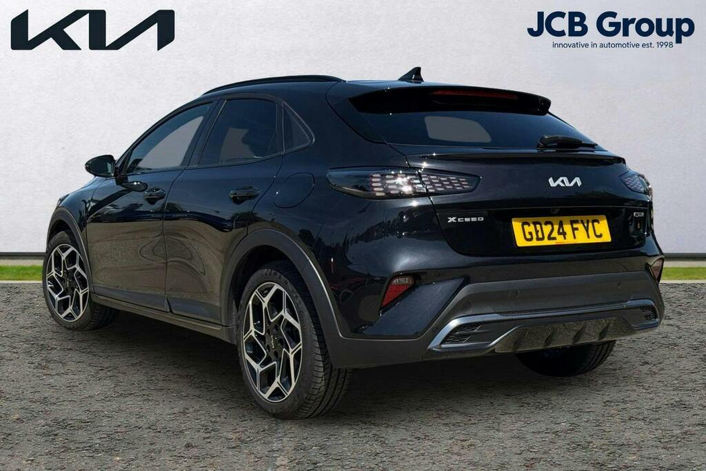 Kia Xceed 1.5 T Gdi Gt Line Suv Black #3