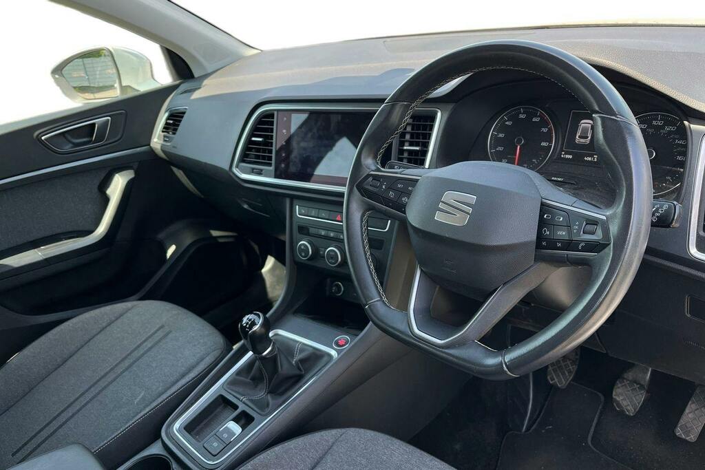 Seat Ateca 1.0 Tsi Se Technology Suv White #6