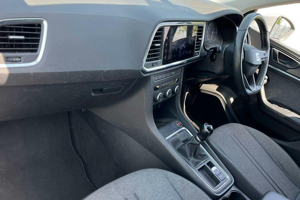 Seat Ateca 1.0 Tsi Se Technology Suv White #2