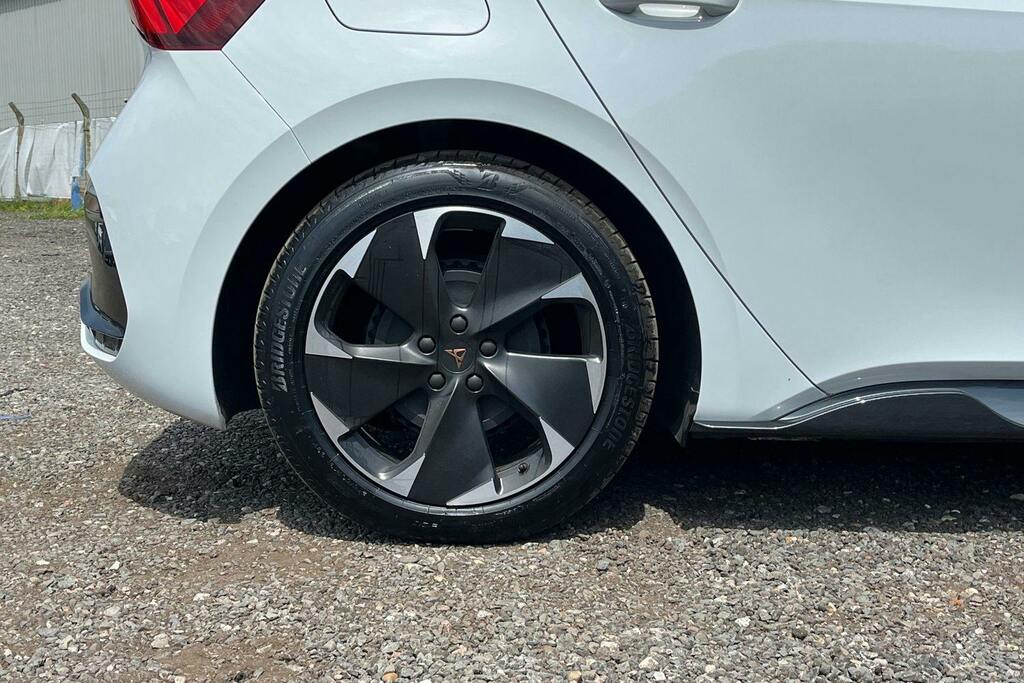 Cupra Born E Boost 59Kwh V1 Hatchback GL75HBH White #5