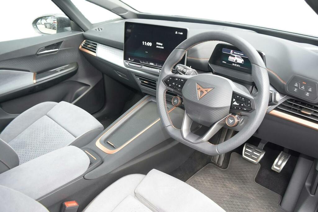 Cupra Born E Boost 79Kwh V3 Hatchback GY75NPJ Silver #6