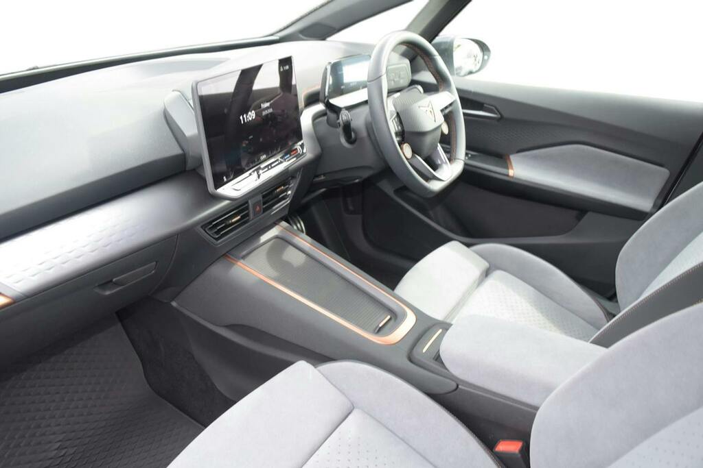 Cupra Born E Boost 79Kwh V3 Hatchback GY75NPJ Silver #2