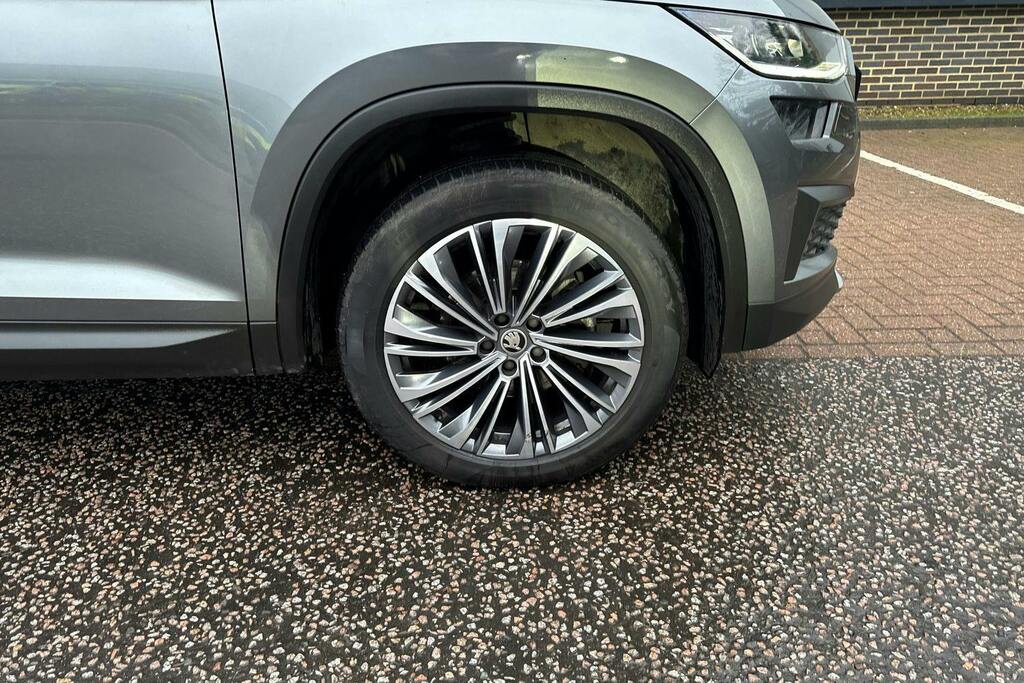Skoda Kodiaq 1.5 Tsi Act Se L Executive Suv GJ22PLO Grey #5