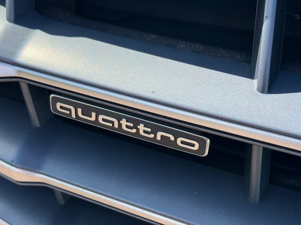 Audi Q5 2L Sport MK18XCN White #4