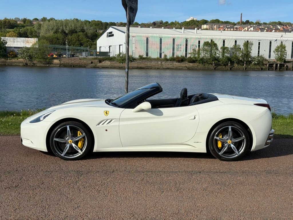 Ferrari California 4.3 2 Plus 2 490 Bhp Great Spec7 Md S Hist Black #26