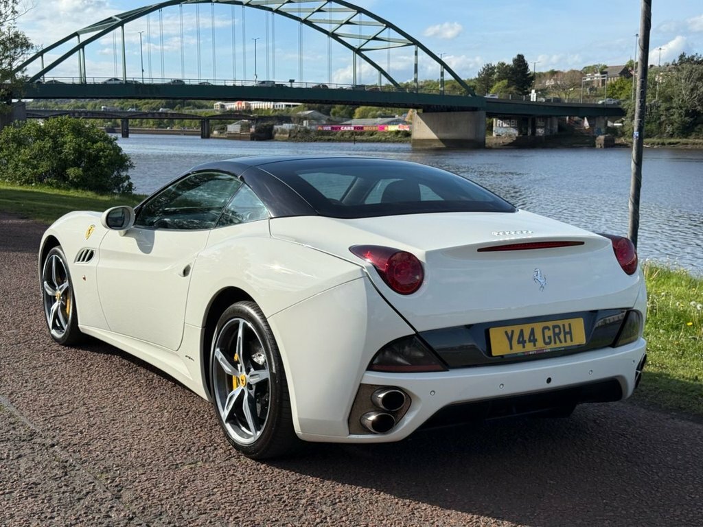Ferrari California 4.3 2 Plus 2 490 Bhp Great Spec7 Md S Hist Black #34